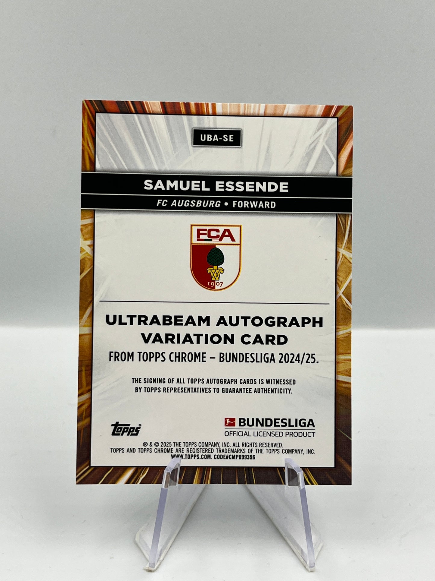 Topps Chrome BuLi 24/25 Samuel Essende Augsburg Ultrabeam Auto 029/300 #UBA-SE
