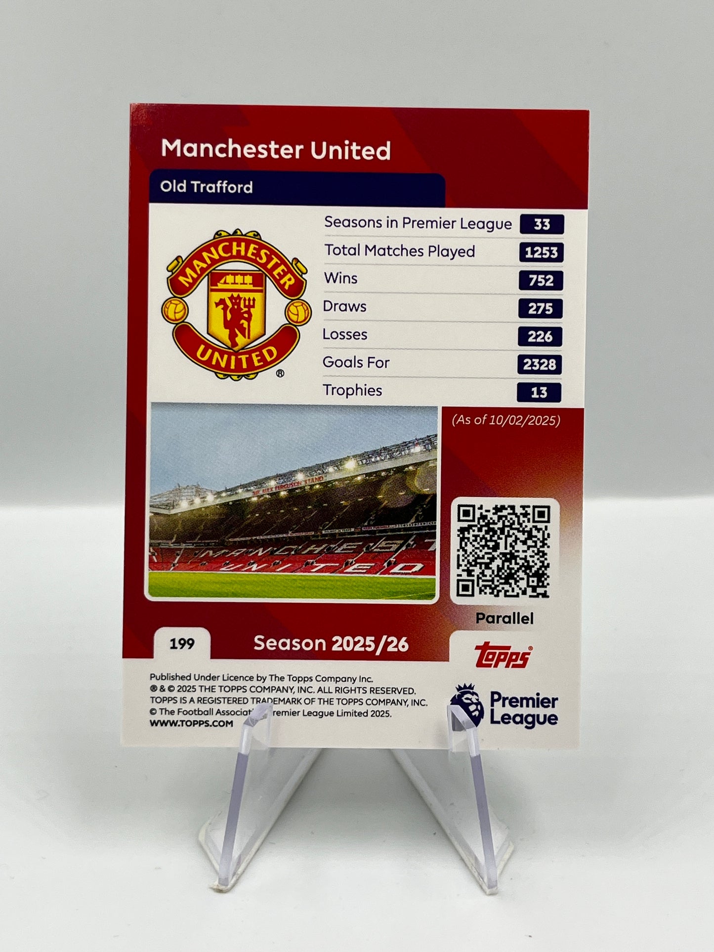 Topps Premier League 25/26 Manchester United Team Badge 97/99 #199