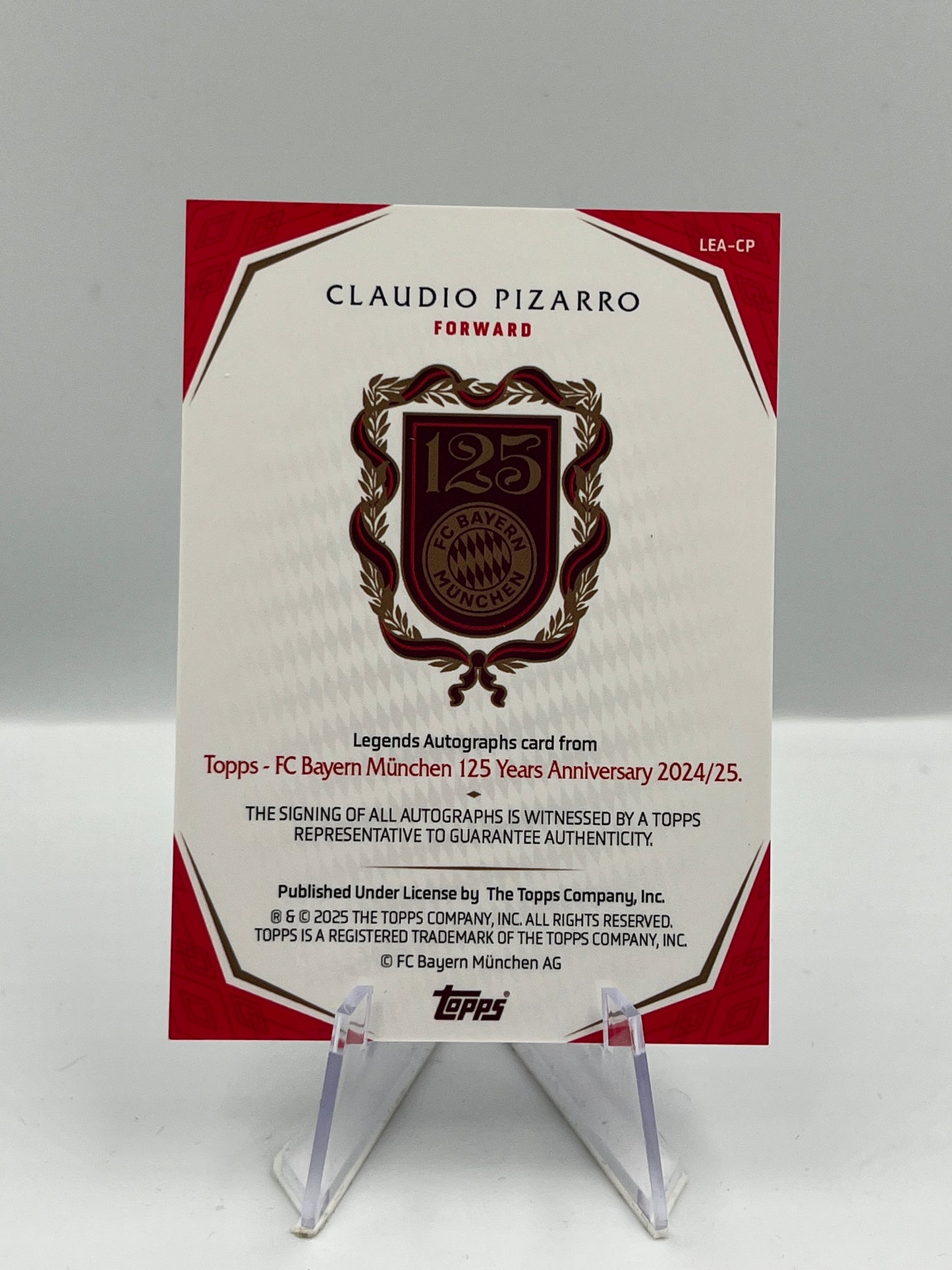 Topps 125 Jahre Bayern München Claudio Pizarro on Card Autograph 08/33 #LEA-CP