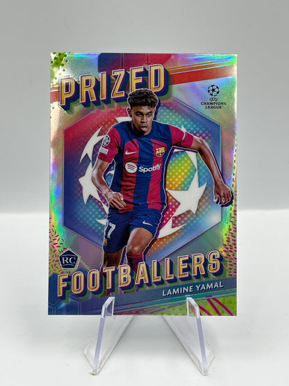 Topps Chrome UCC 23/24 Lamine Yamal Barcelona Prized Footballers RC #PF-8