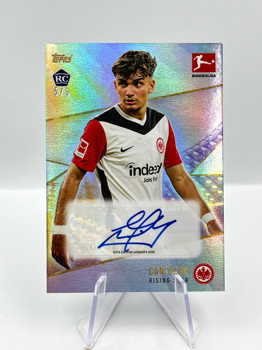 Topps Summer Signings 24/25 Can Uzun Eintracht Frankfurt Rainbow Auto RC 5/5