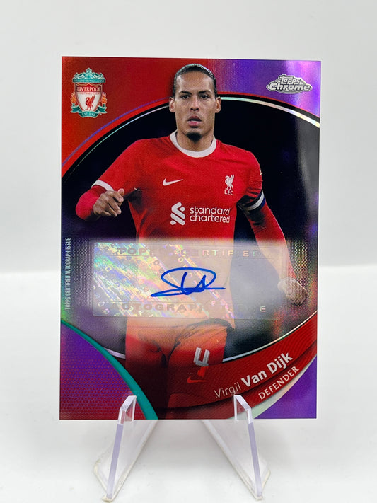 Topps Chrome Liverpool FC 23/24 Virgil Van Dijk Pruple Auto 06/15 #AU-VV